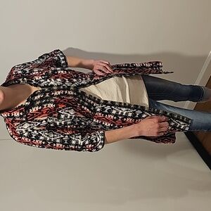 Suzy Shier Duster Top Medium